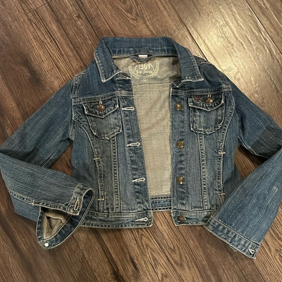 Girl’s GAP Jean Jacket Sz Medium 8 - Picture 1 of 3